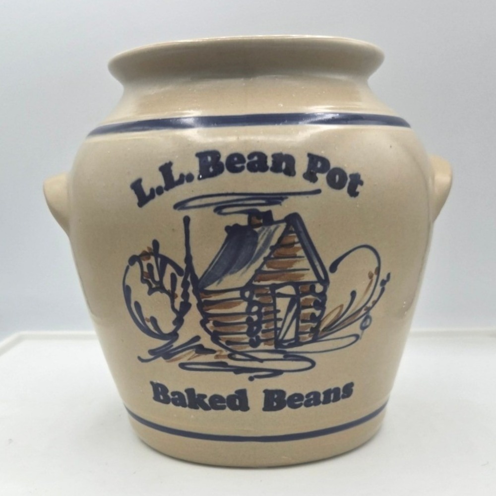 Vintage L.L. Bean Pot Cedar Swamp Stoneware Baked Beans Crock 7"